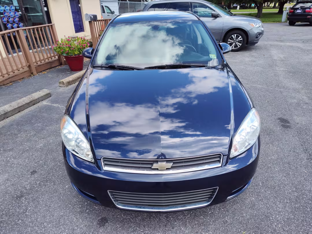 2011 Chevrolet Impala - 2G1WA5EK0B1155548 - Image #2