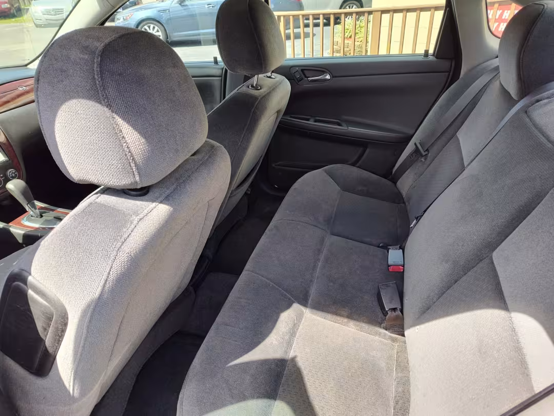 2011 Chevrolet Impala - 2G1WA5EK0B1155548 - Image #7